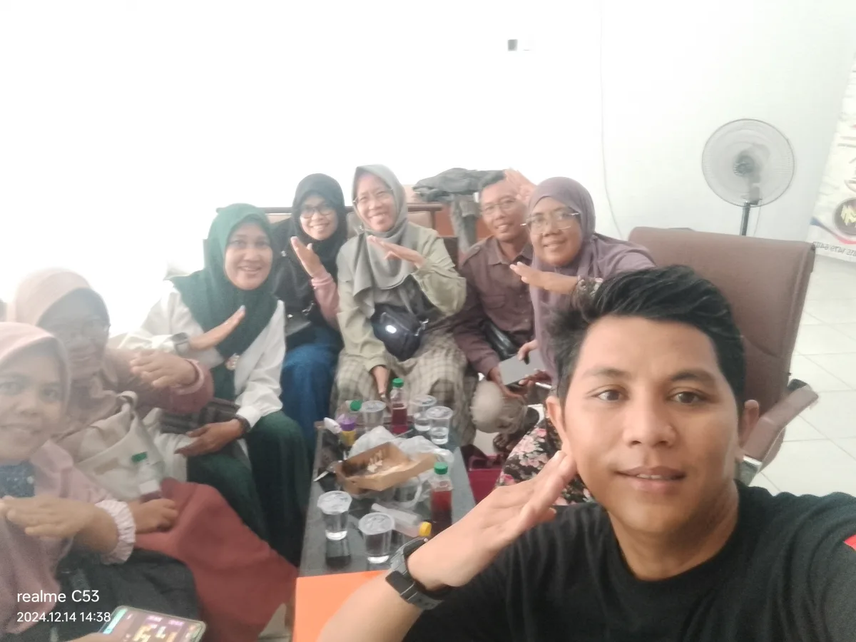Kopdar Perdana Yayasan Kersa Bahas Pengembangan Galeri UMKM hingga Toko Online